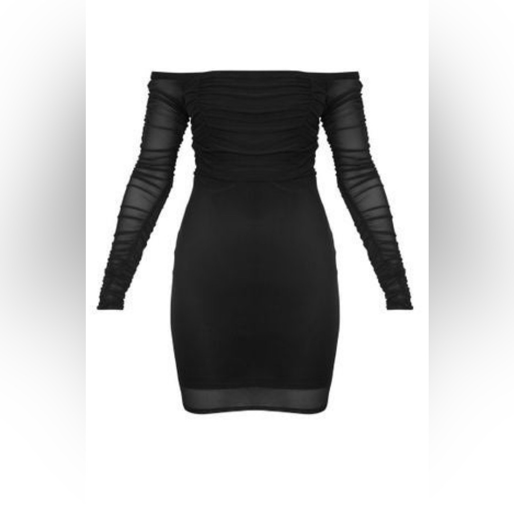 Pretty Little Thing Black Ruched Long Sleeve Dress